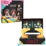 ست طناب‌کشی Squid Game از IMC Toys با مینی‌ست و فیگور. برگرفته از سریال نتفلیکس، مناسب کلکسیون و بازسازی صحنه‌های هیجان‌انگیز.